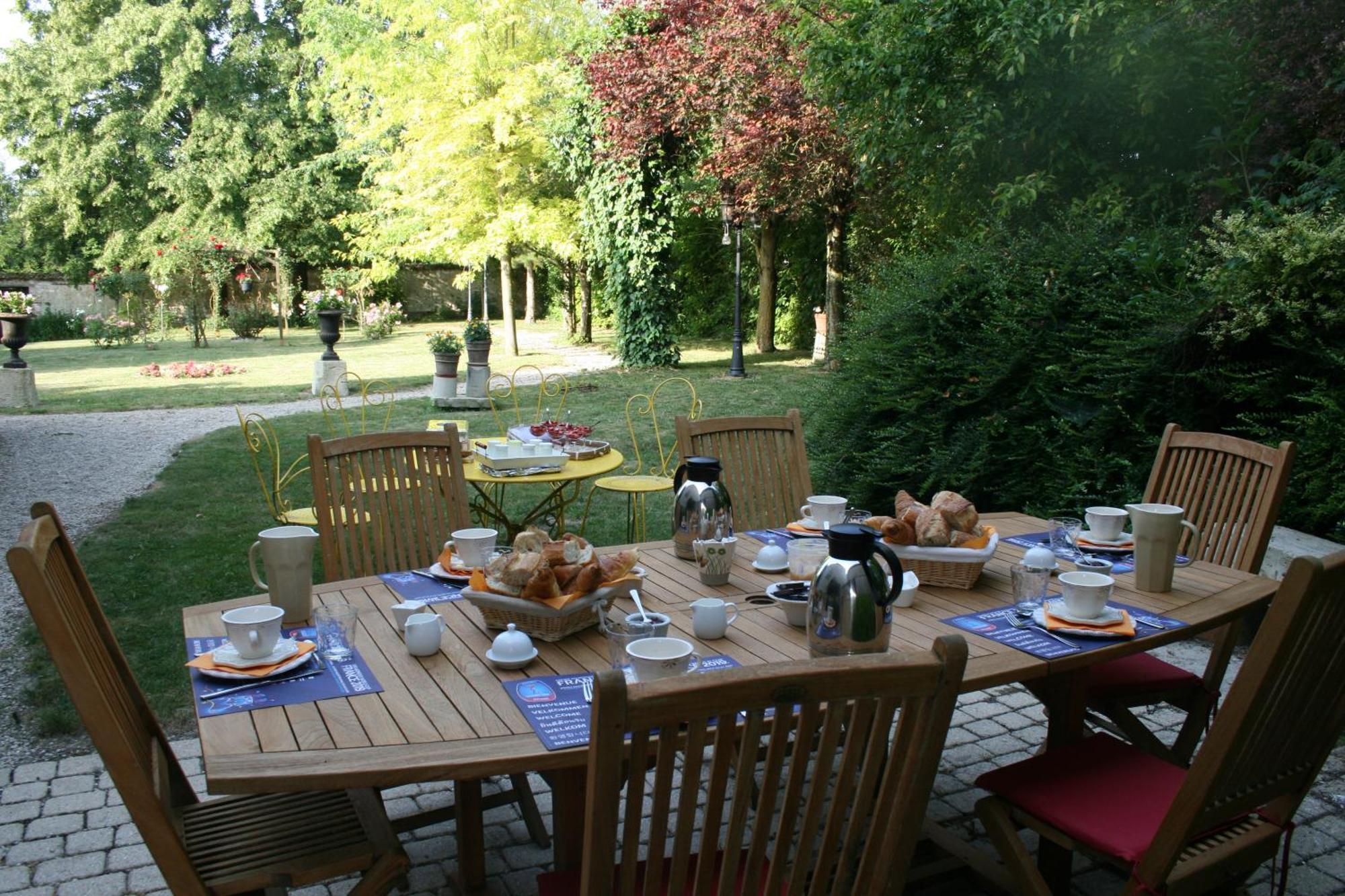 La Closerie Des Sacres Lavannes Exteriér fotografie